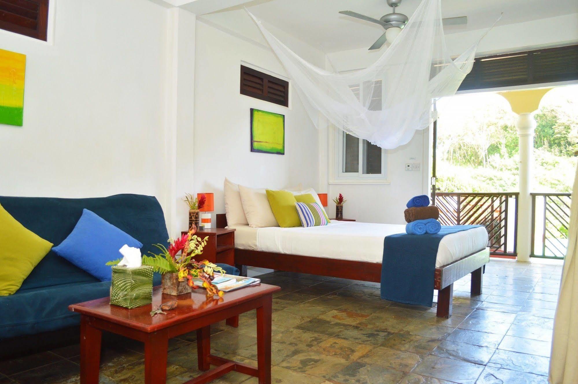 Calibishie Cove Hotel Eksteriør billede